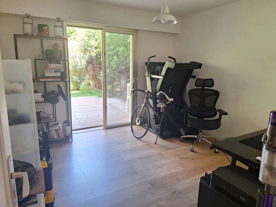 Appartement à VENCE