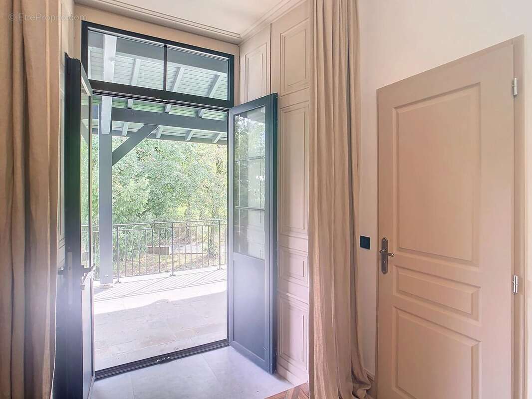 Appartement à ALLINGES