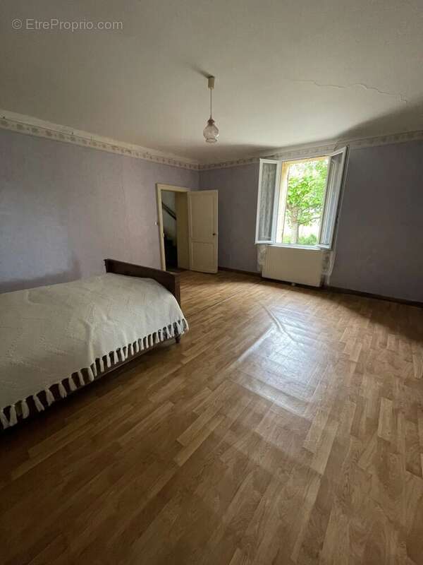 Maison à SAINT-NEXANS