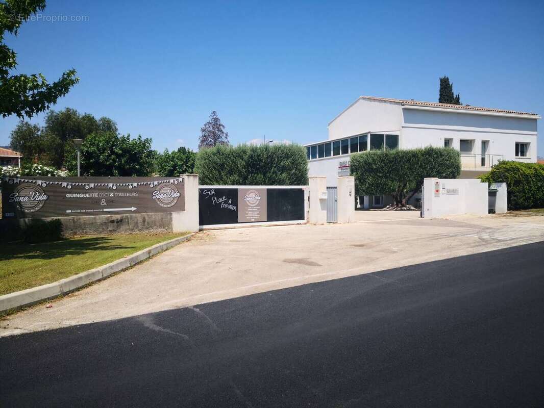 Autre à SANARY-SUR-MER