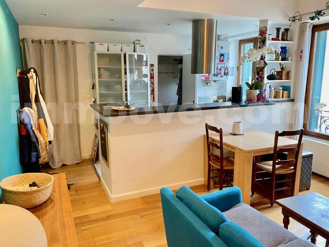 PHOTO-2025-01-21-12-16-58 2 - Appartement à CHARENTON-LE-PONT