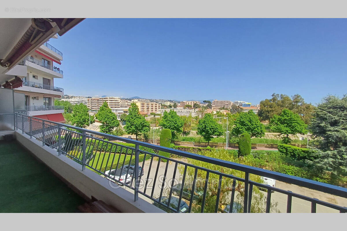 Appartement à CAGNES-SUR-MER