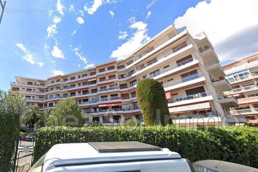 Appartement à CAGNES-SUR-MER