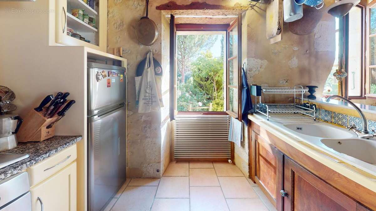 Cuisine 3 - Maison à CASTERA-VERDUZAN