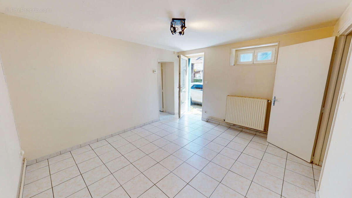 Appartement à IMPHY