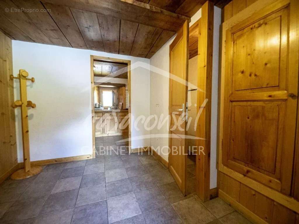 Appartement à SAINT-GERVAIS-LES-BAINS