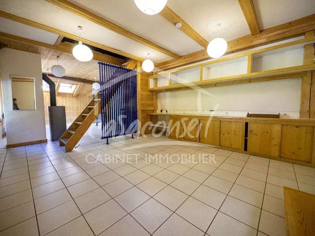 Appartement à SAINT-GERVAIS-LES-BAINS