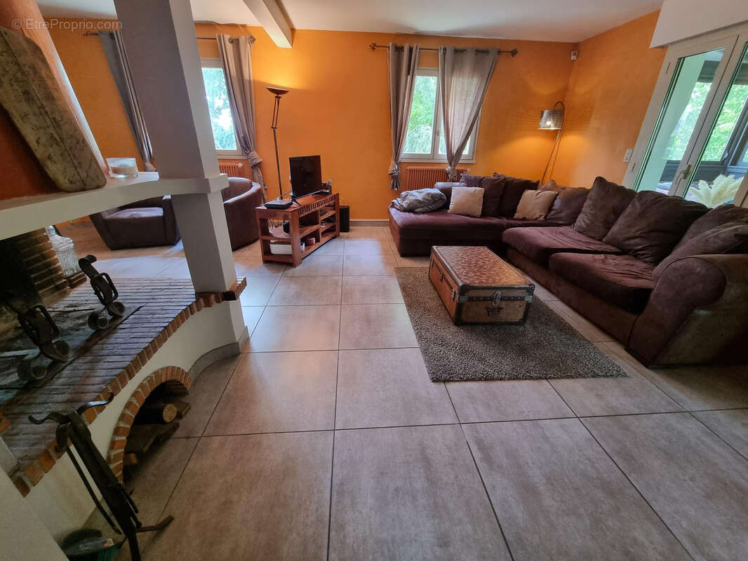 Maison à LES PONTS-DE-CE