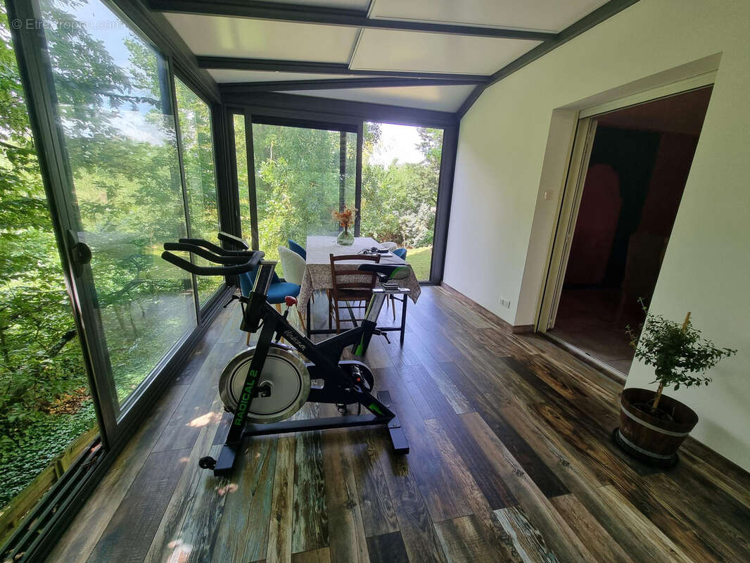 Maison à LES PONTS-DE-CE