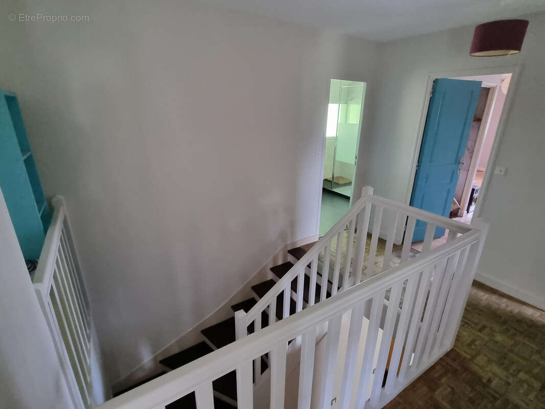 Maison à LES PONTS-DE-CE