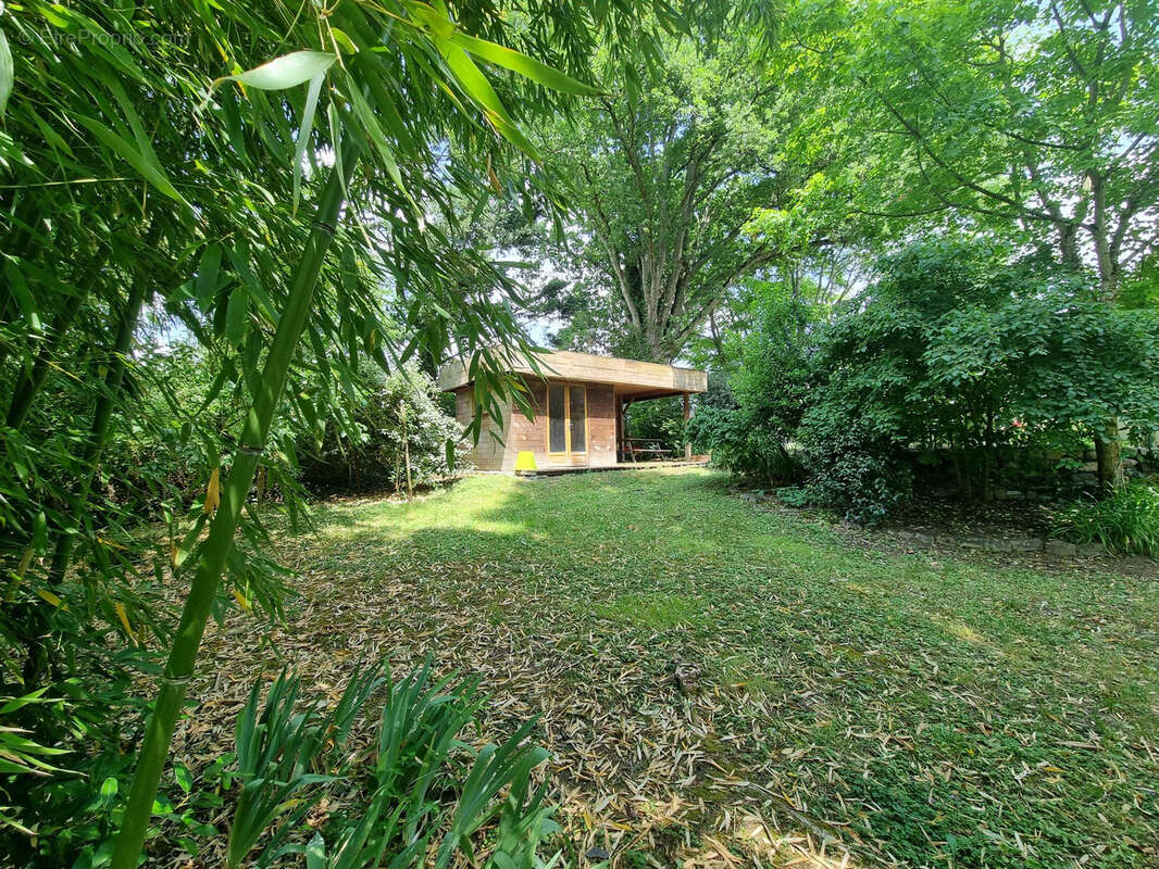 Maison à LES PONTS-DE-CE