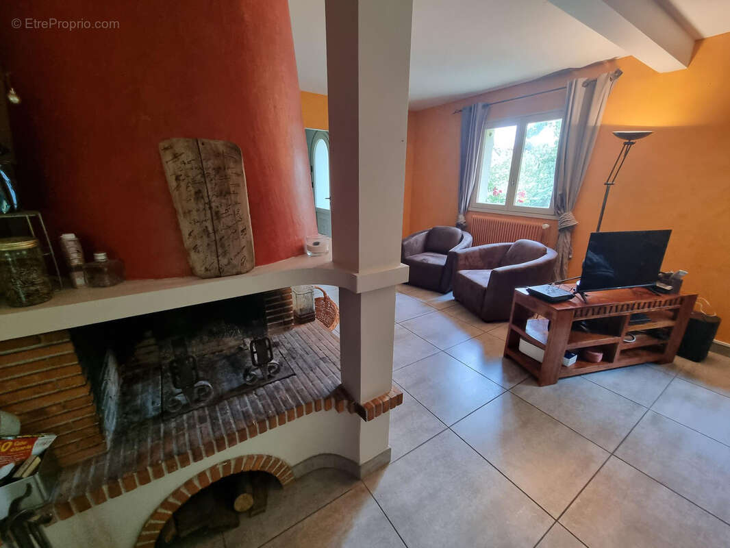 Maison à LES PONTS-DE-CE