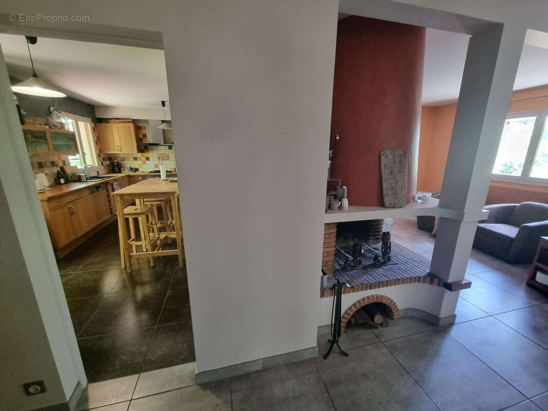 Maison à LES PONTS-DE-CE