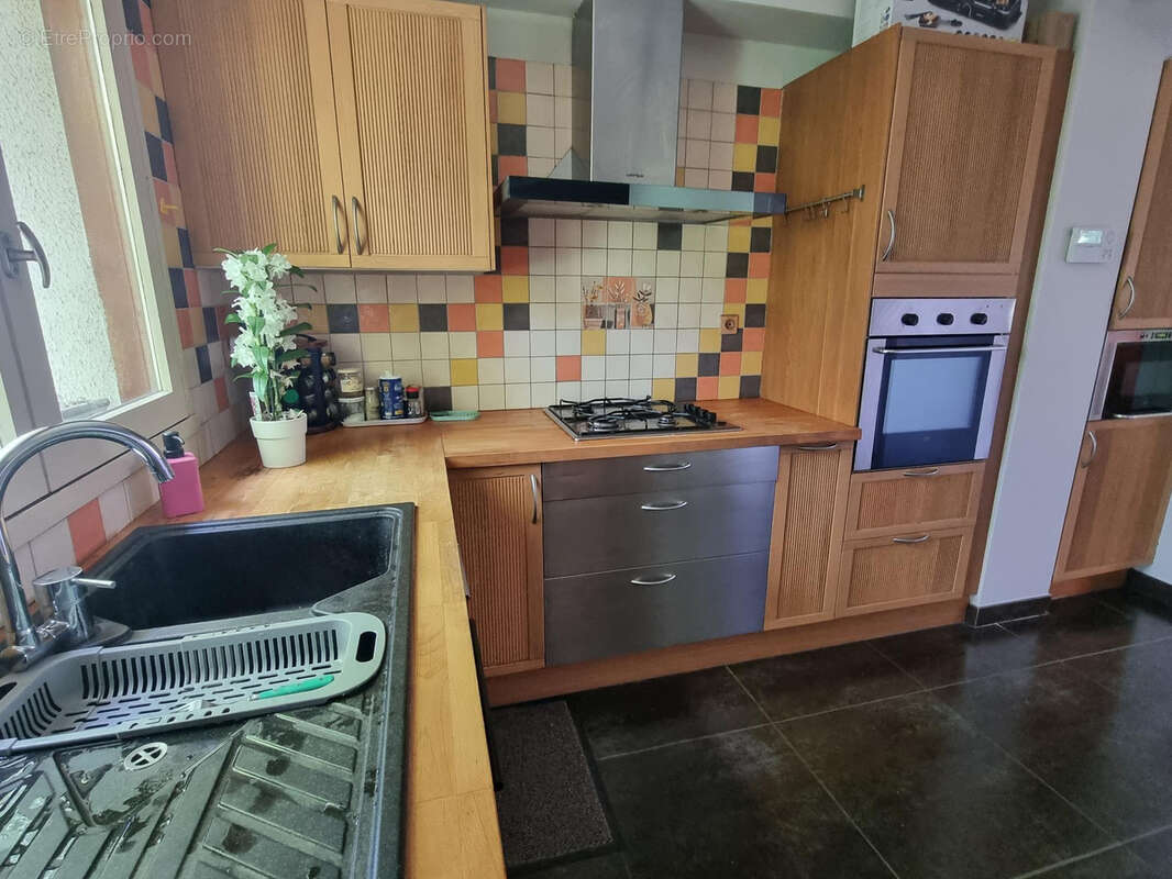 Maison à LES PONTS-DE-CE