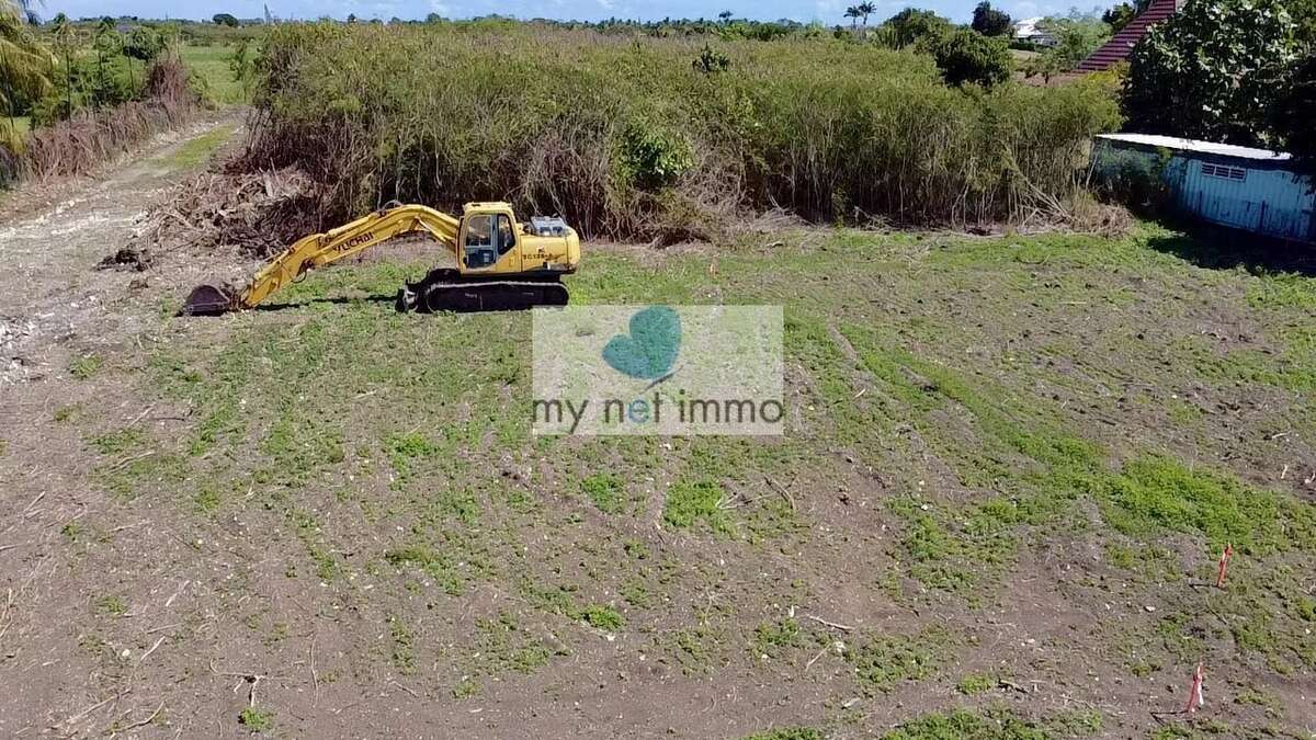 Terrain à SAINT-FRANCOIS