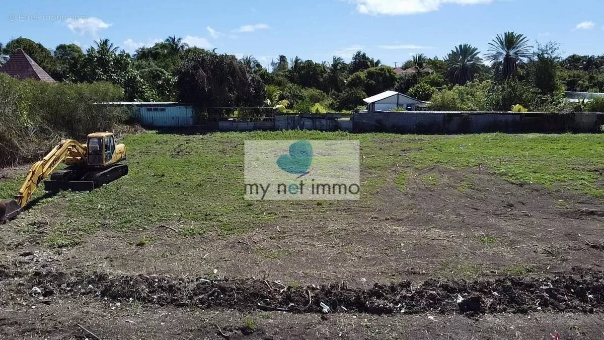 Terrain à SAINT-FRANCOIS