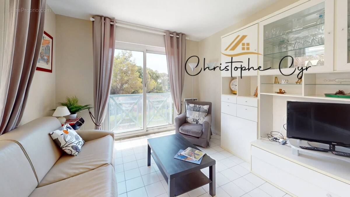 Appartement à SAINT-RAPHAEL