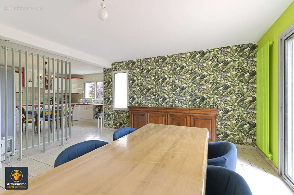 Maison à LA FOYE-MONJAULT