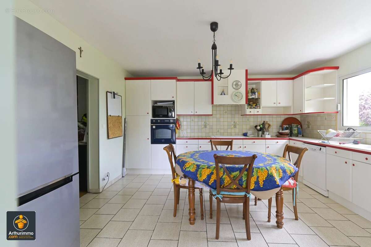 Maison à LA FOYE-MONJAULT