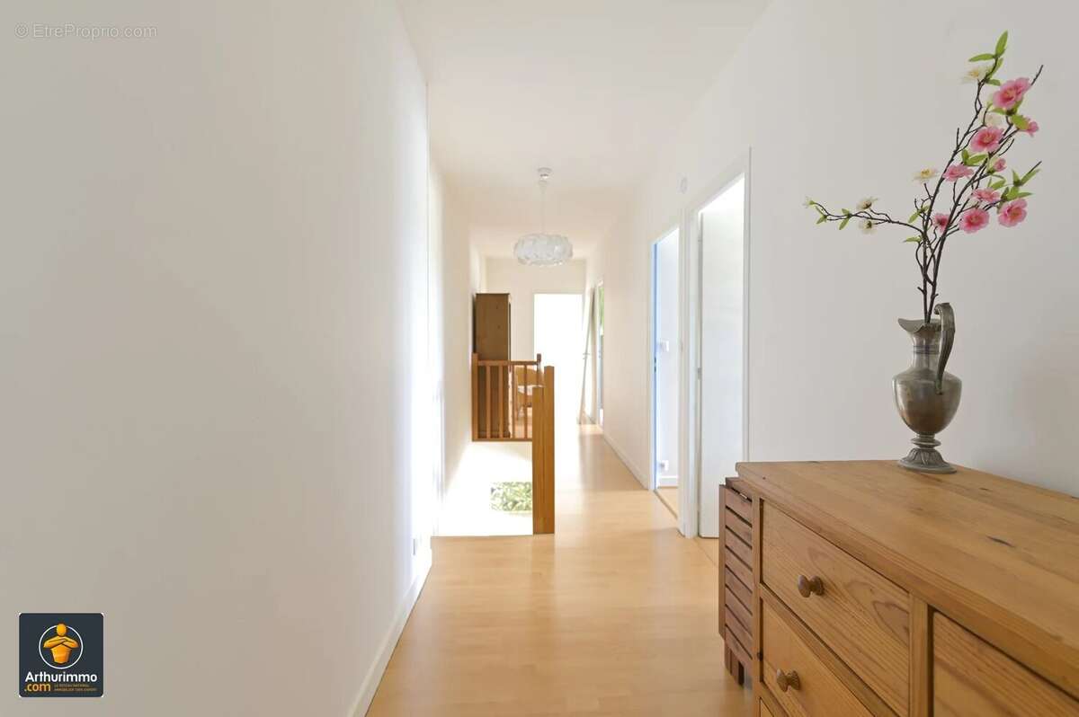 Maison à LA FOYE-MONJAULT