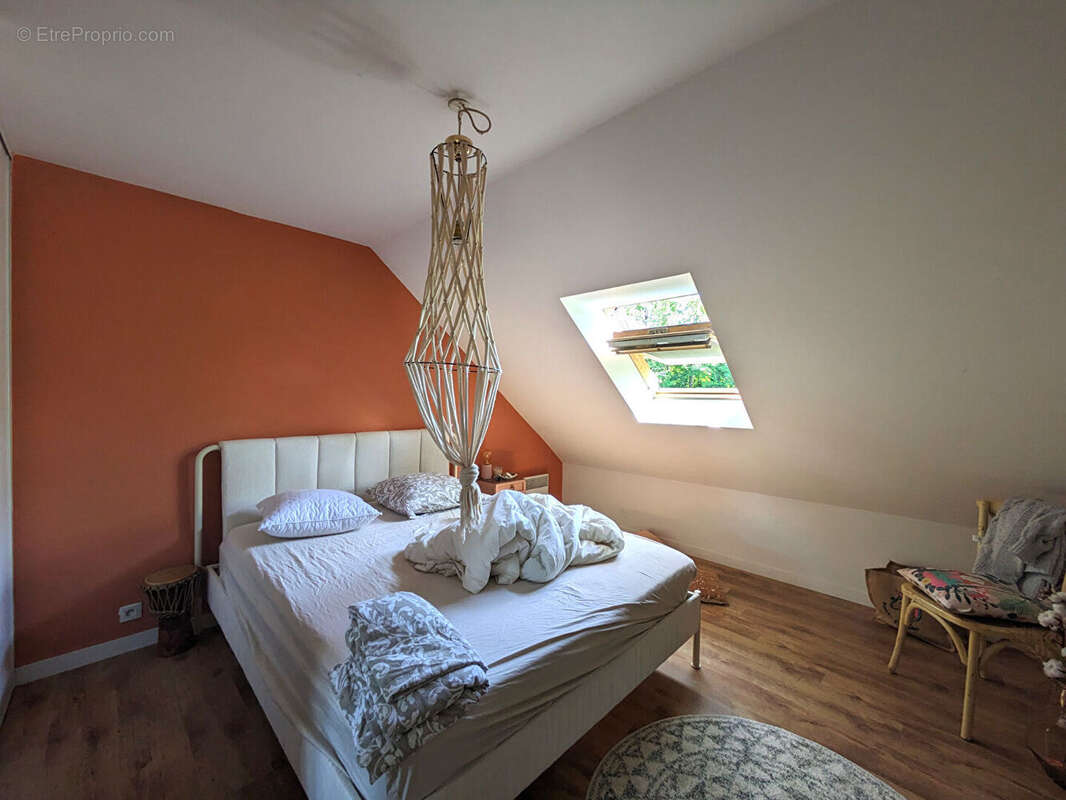 Maison à MINIAC-MORVAN