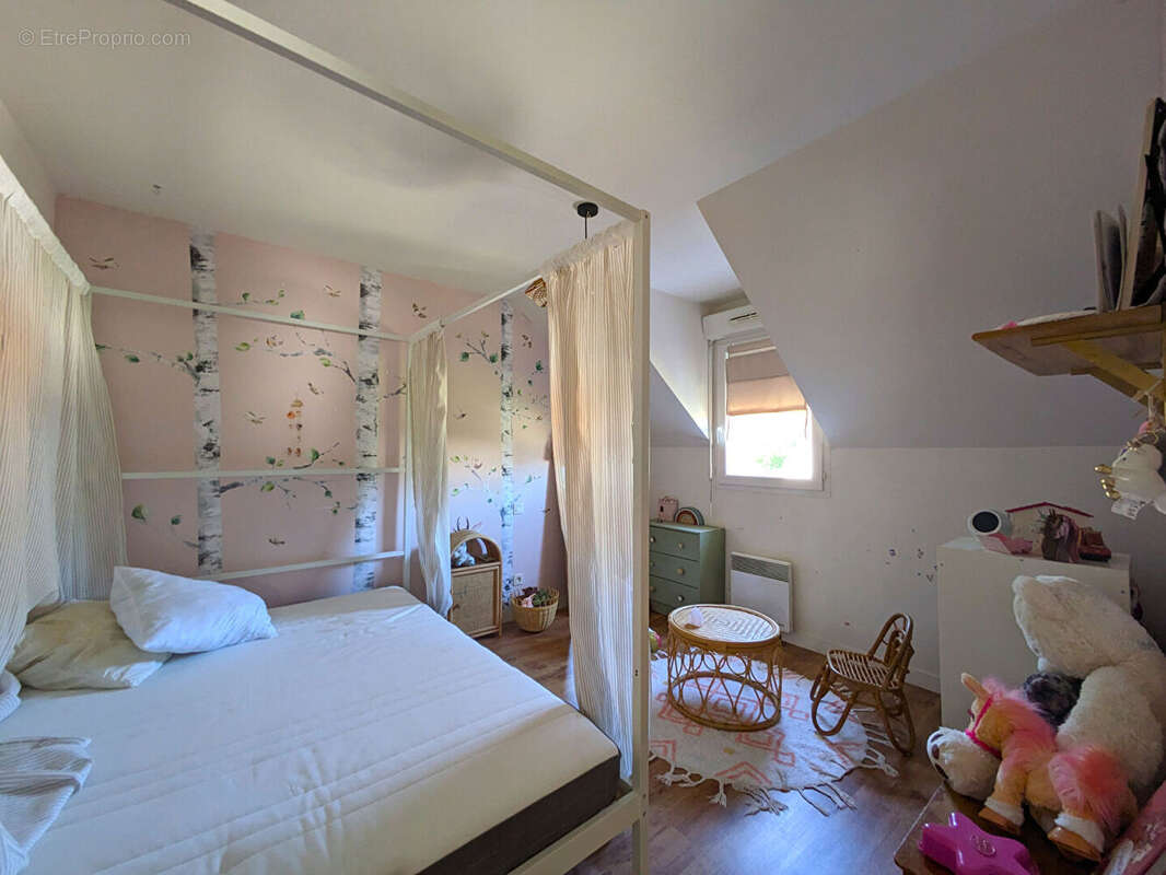 Maison à MINIAC-MORVAN