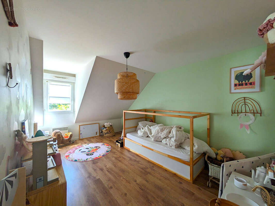 Maison à MINIAC-MORVAN