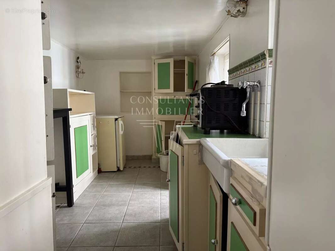 Appartement à PARIS-7E