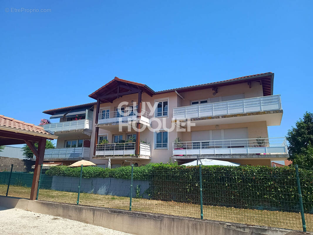 Appartement à BOURGOIN-JALLIEU