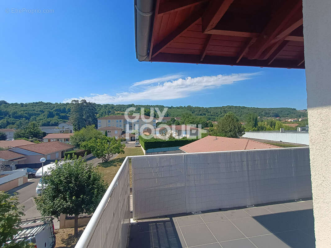 Appartement à BOURGOIN-JALLIEU