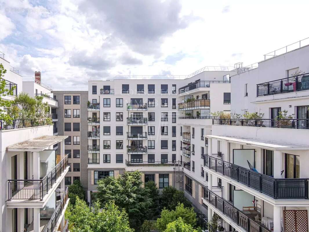 Appartement à SURESNES