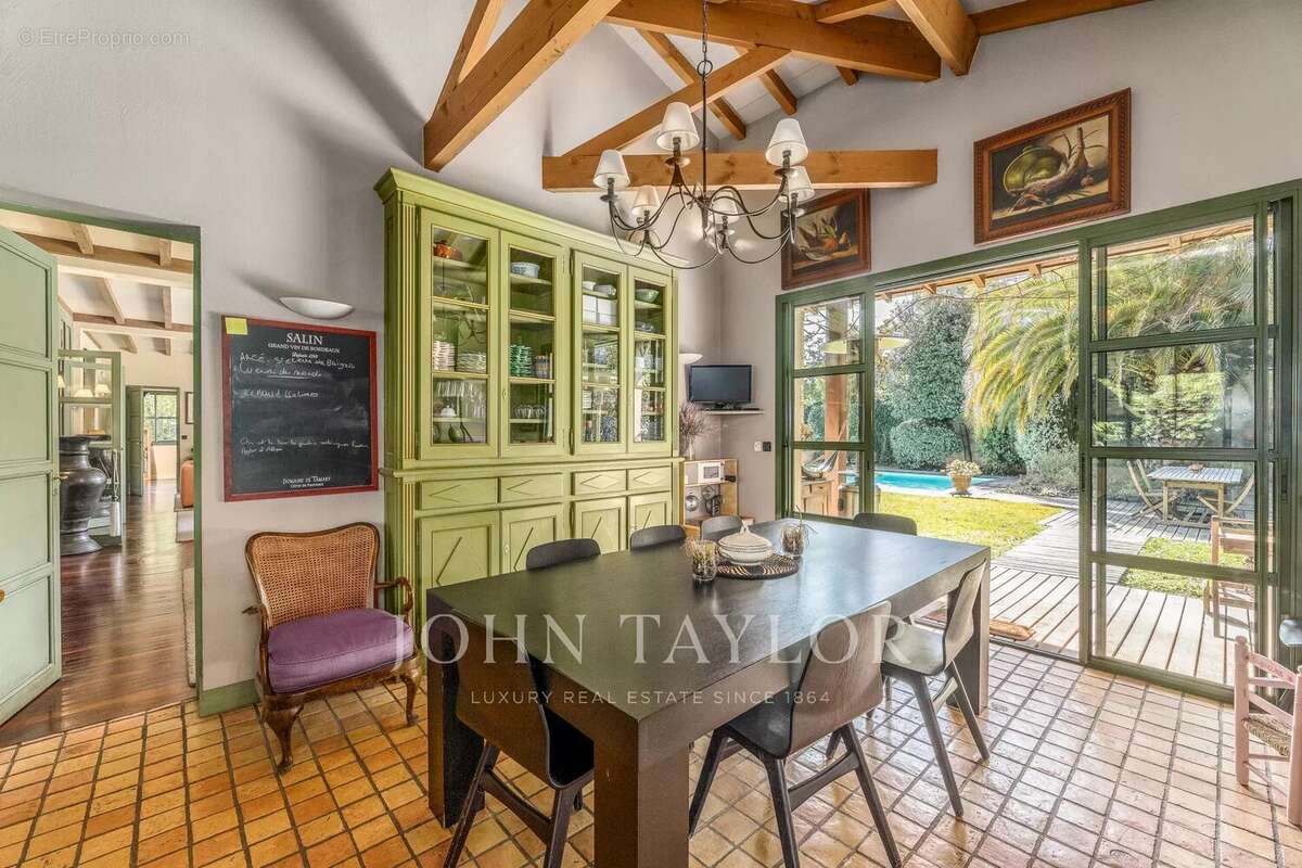 Maison à LE BOUSCAT