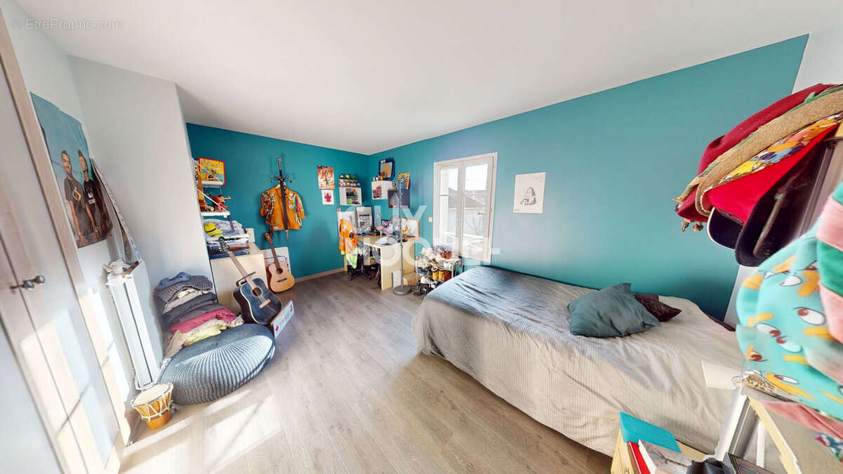 Maison à LES PAVILLONS-SOUS-BOIS