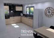 Maison à MONTFERRAT