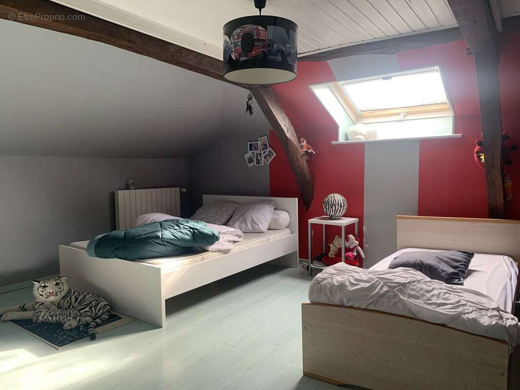 Maison à TRIE-SUR-BAISE