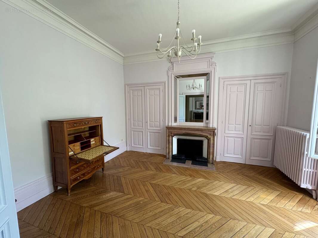 Maison à BOURG-EN-BRESSE