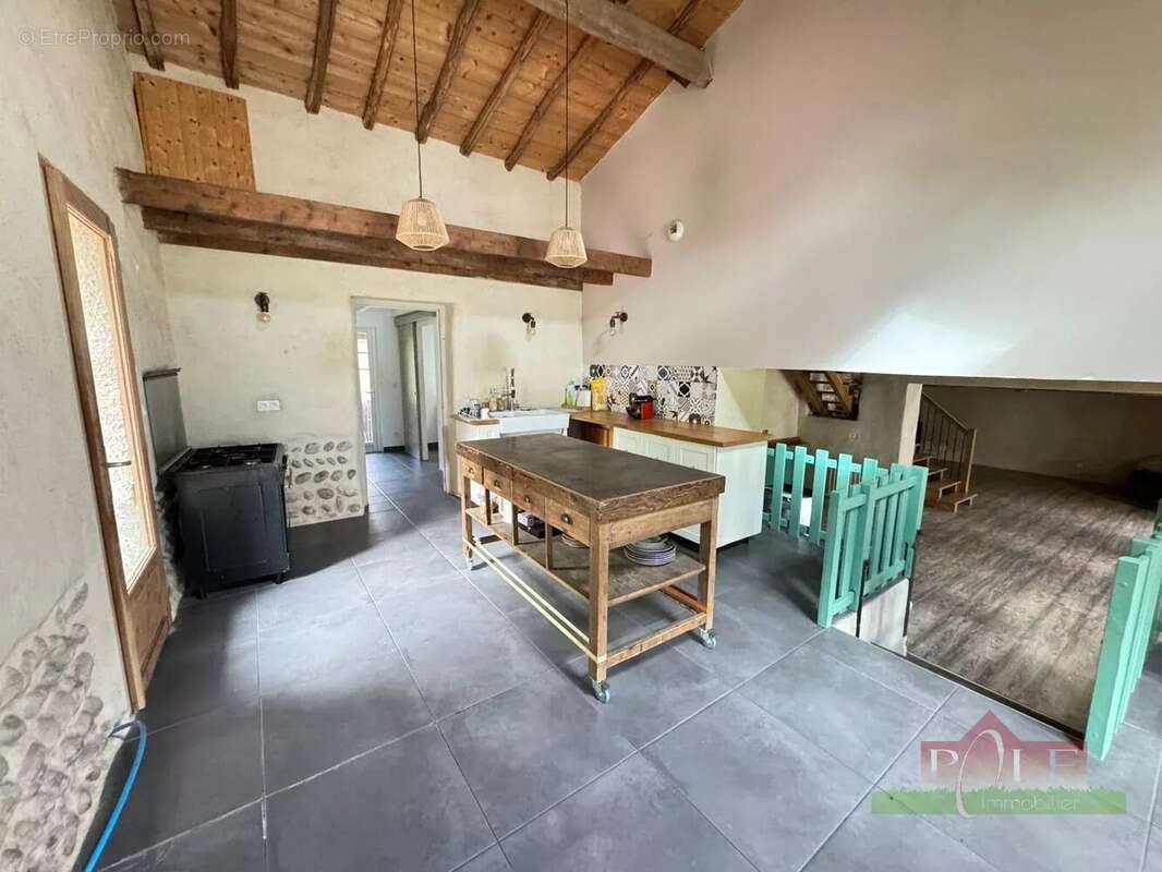 Maison à COUR-ET-BUIS