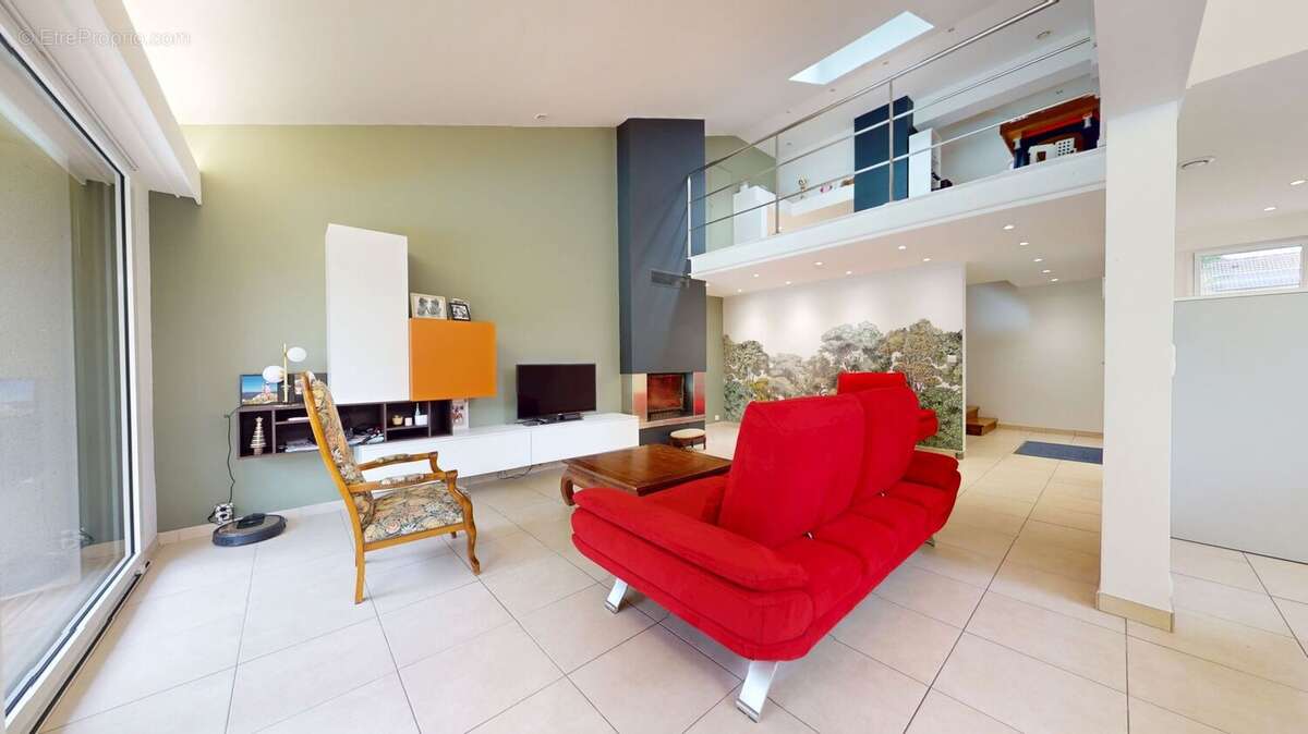 Maison à COURTISOLS