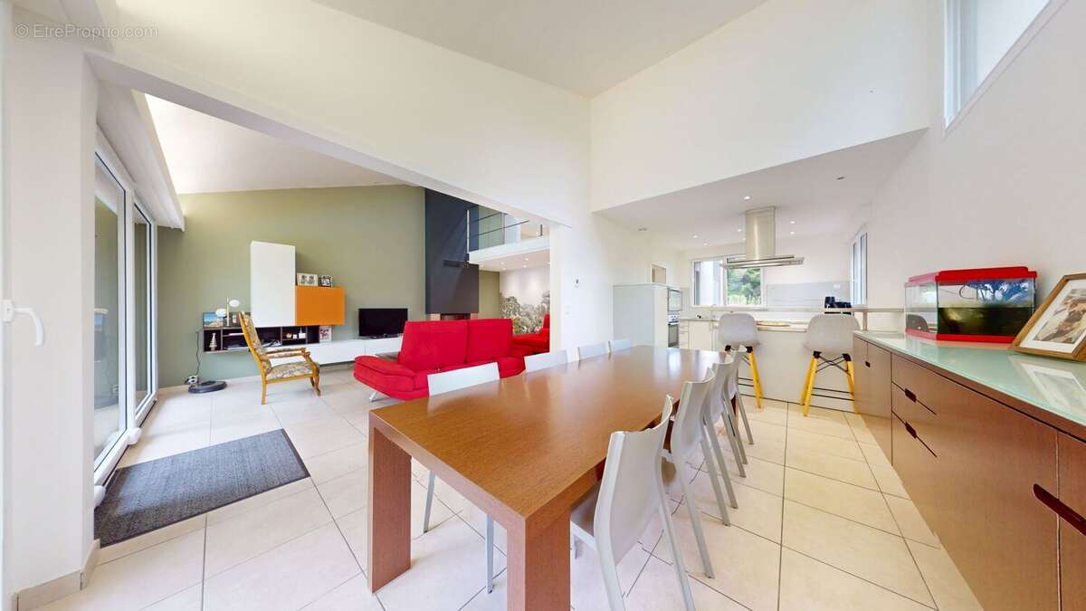 Maison à COURTISOLS