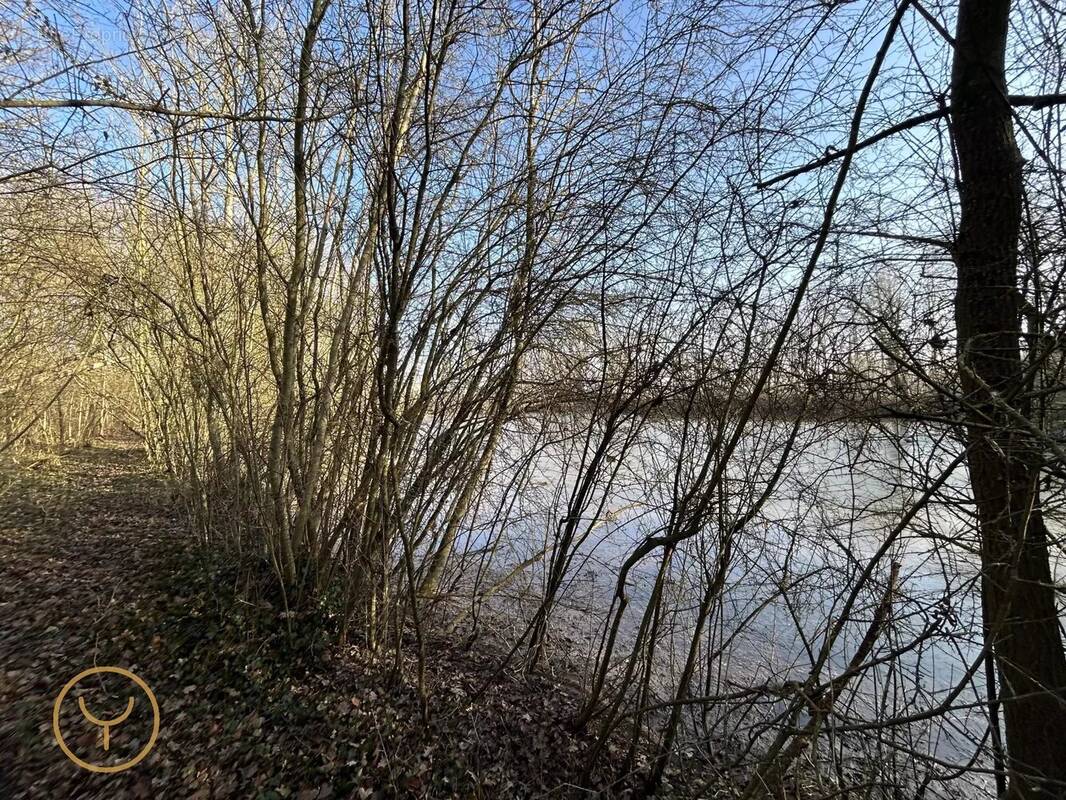 Terrain à PONT-SUR-SEINE