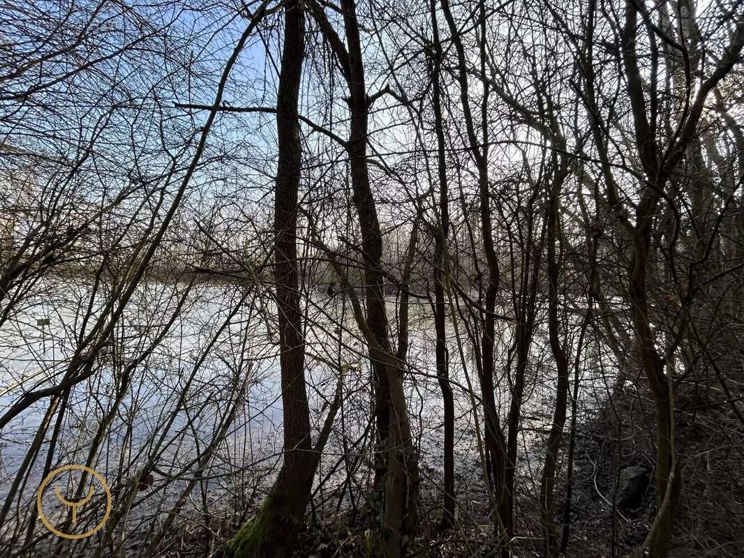 Terrain à PONT-SUR-SEINE