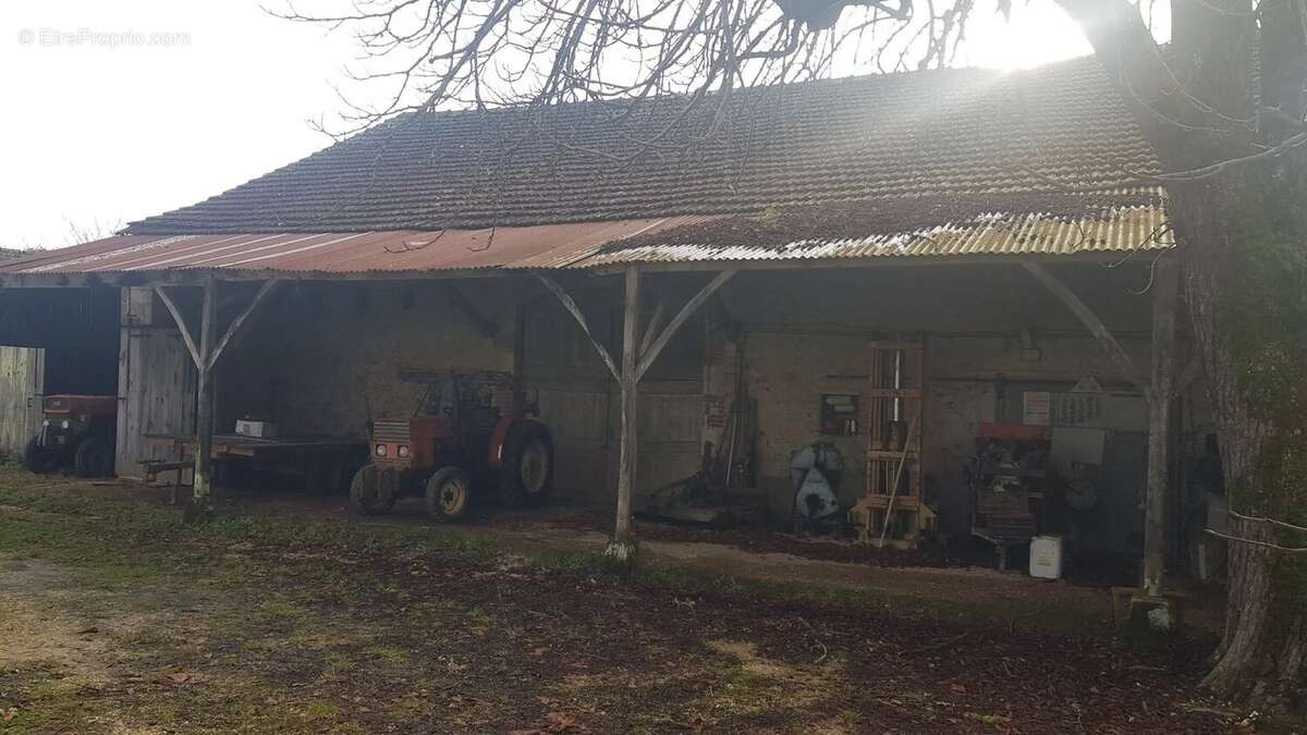 Maison à ANGLARS-JUILLAC