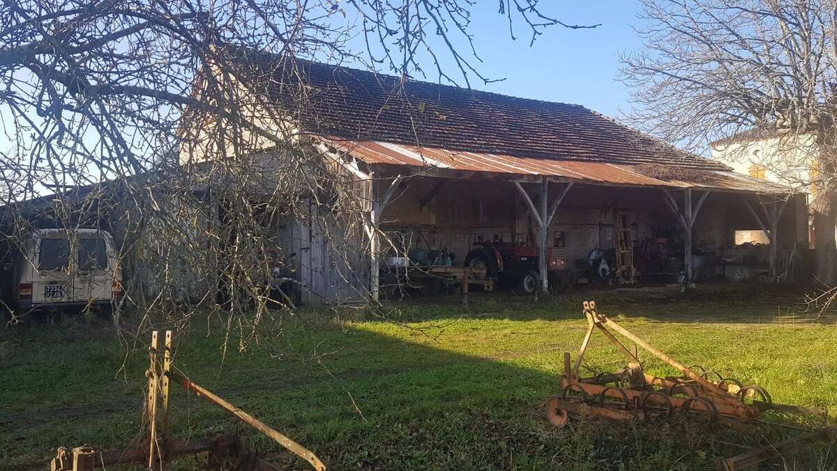 Maison à ANGLARS-JUILLAC