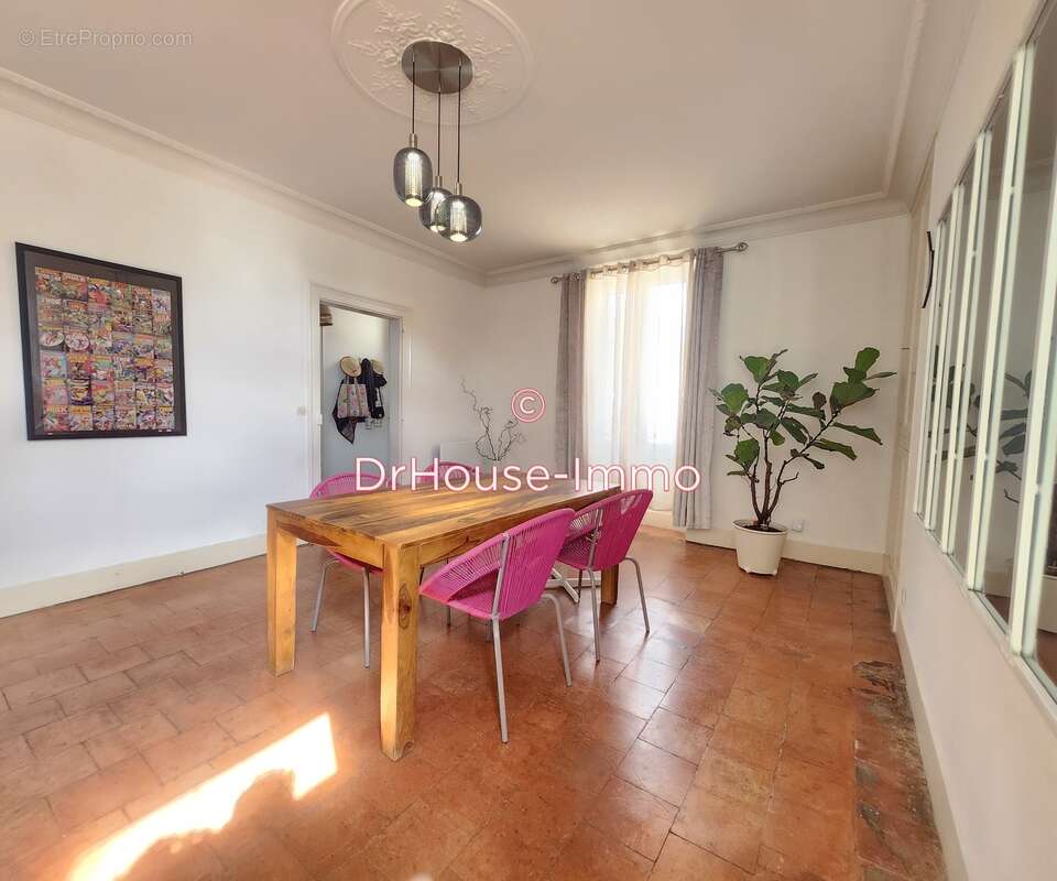 Maison à BONNETABLE