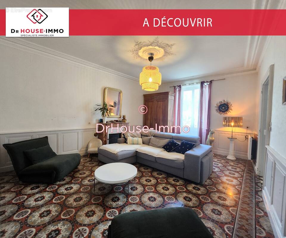 Maison à BONNETABLE