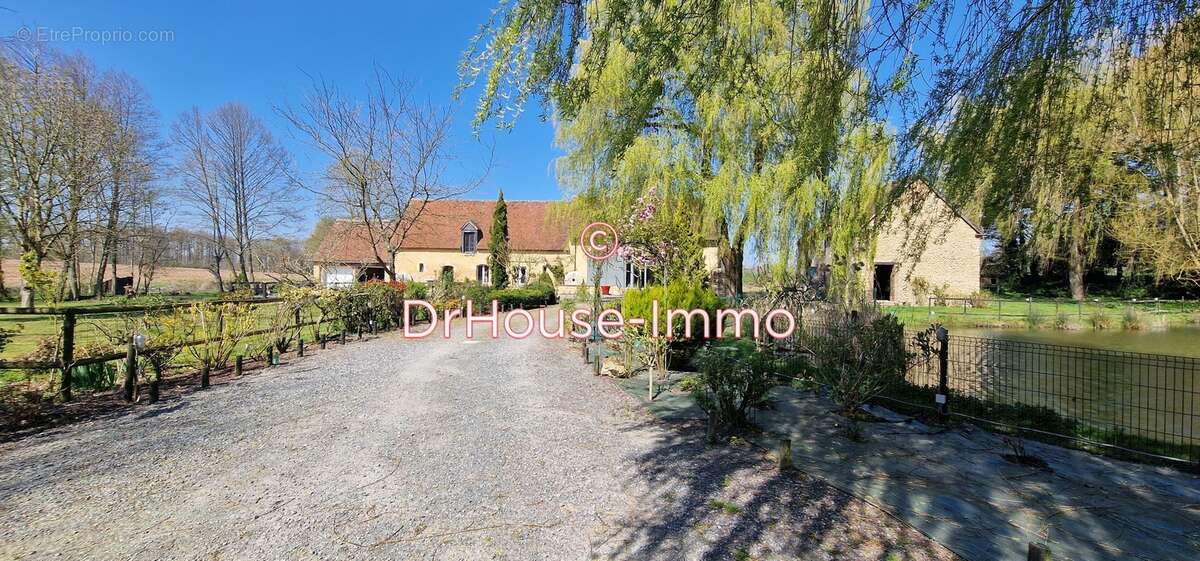 Maison à SAINT-JEAN-DES-ECHELLES