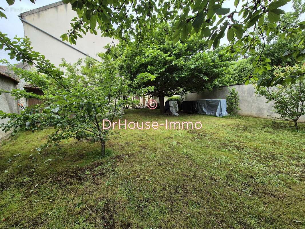 Maison à MANTES-LA-VILLE