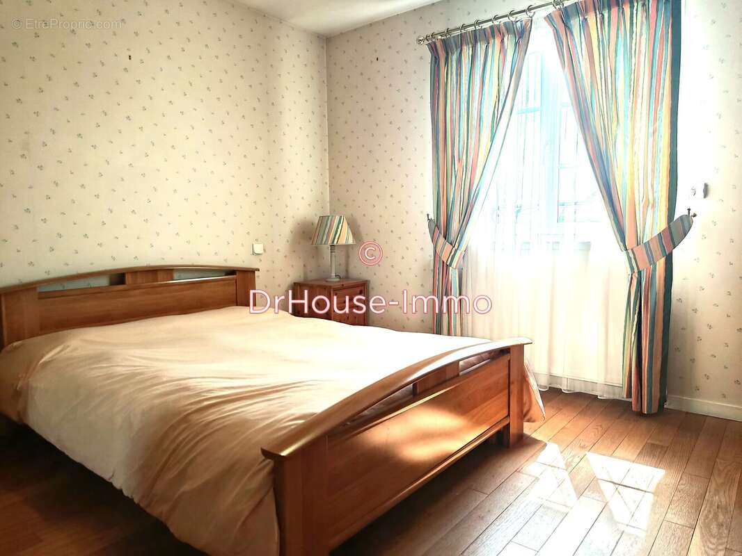 Maison à CARRIERES-SUR-SEINE