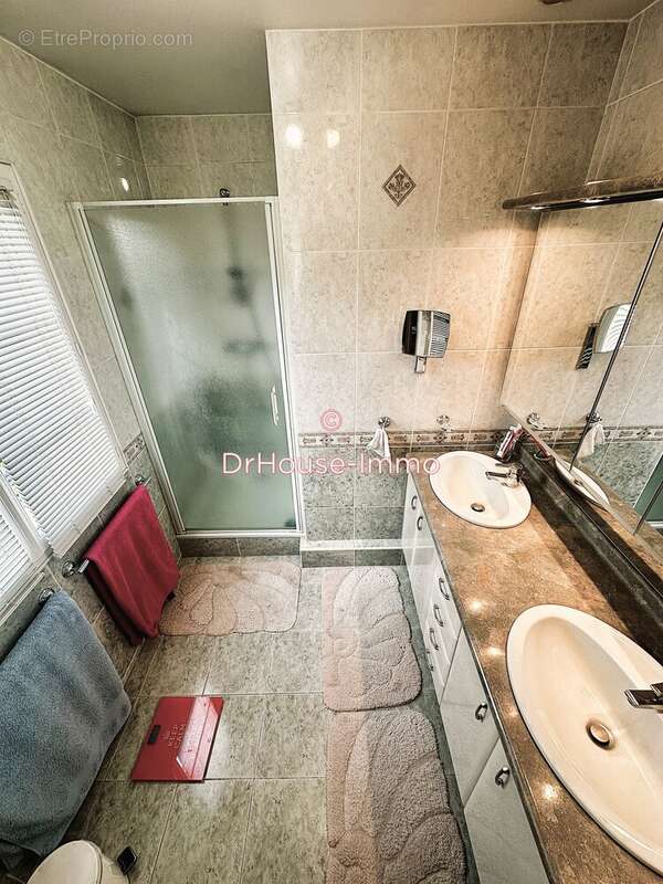 Maison à CARRIERES-SUR-SEINE