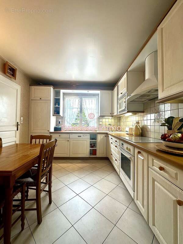 Maison à CARRIERES-SUR-SEINE